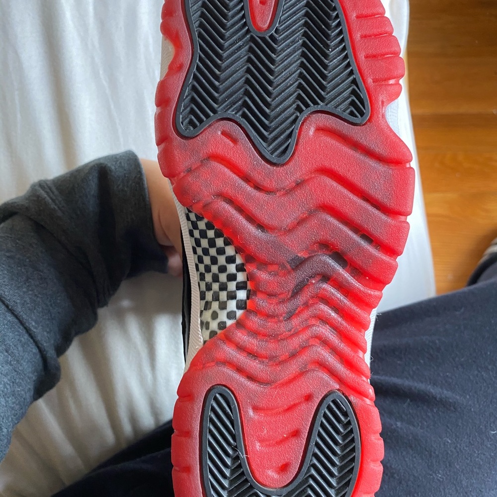 Jordan 11 Playoffs Bred
